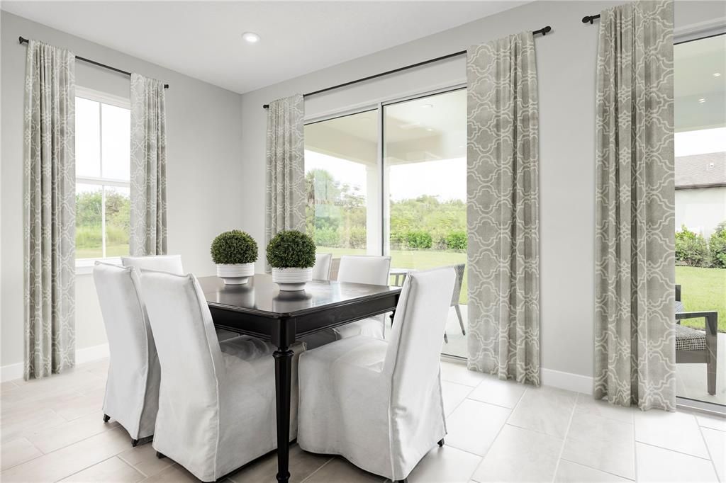 For Sale: $497,800 (4 beds, 2 baths, 2081 Square Feet)