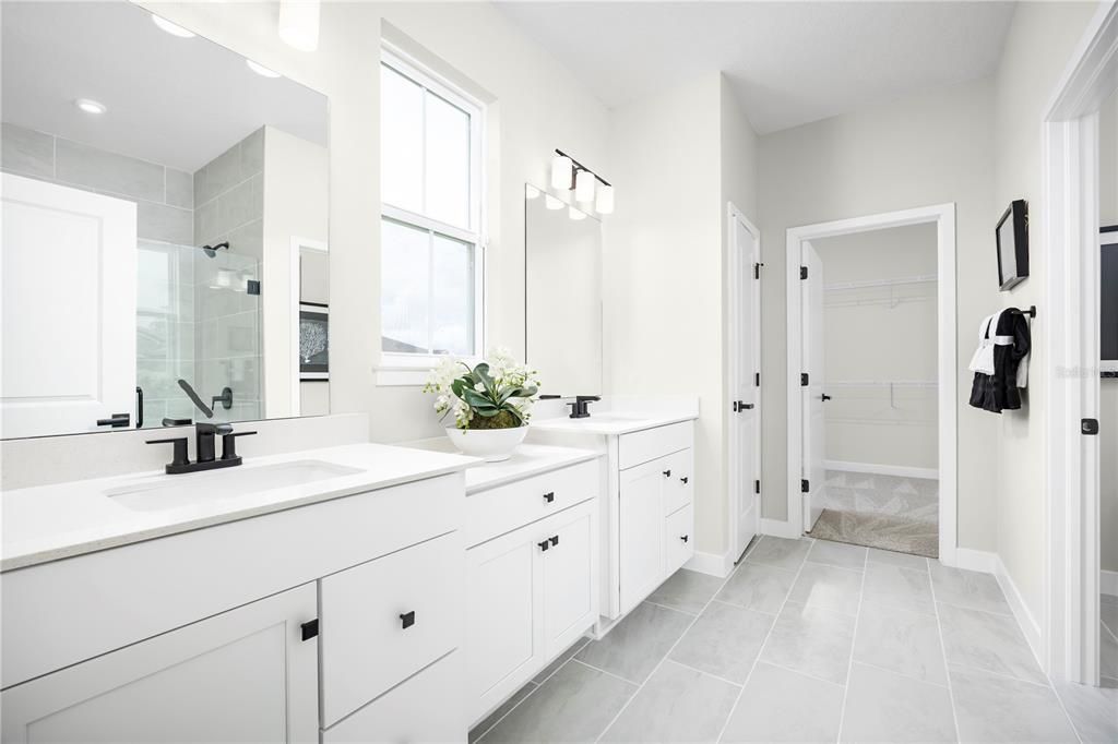 For Sale: $497,800 (4 beds, 2 baths, 2081 Square Feet)