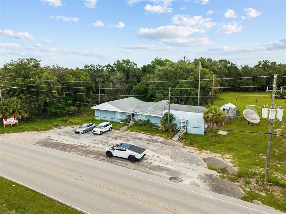 En Venta: $1,950,000 (9.54 acres)