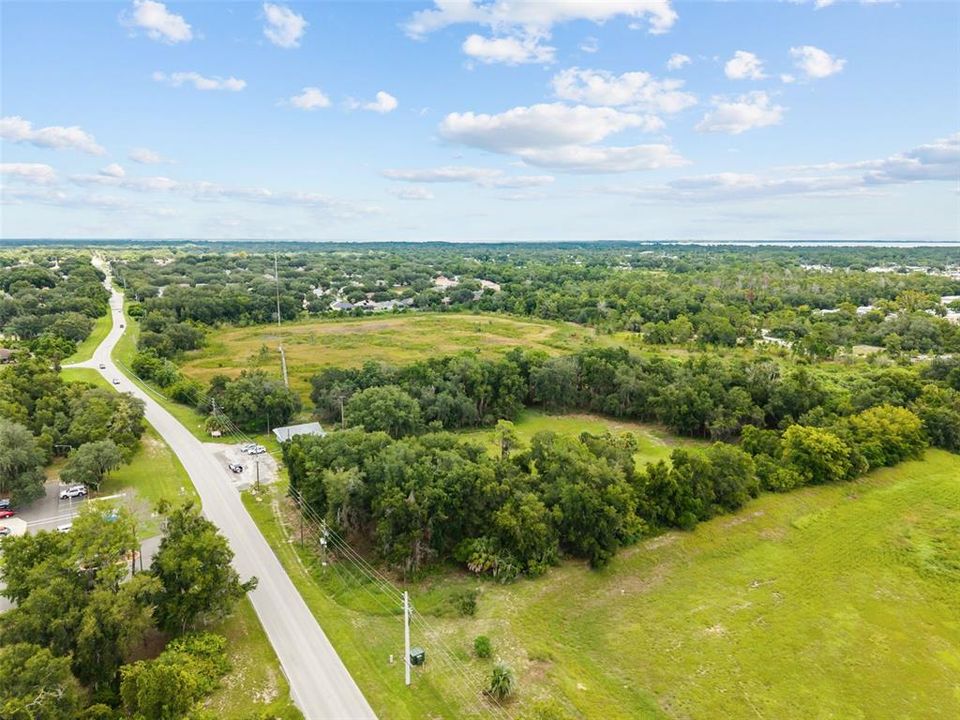 En Venta: $1,950,000 (9.54 acres)