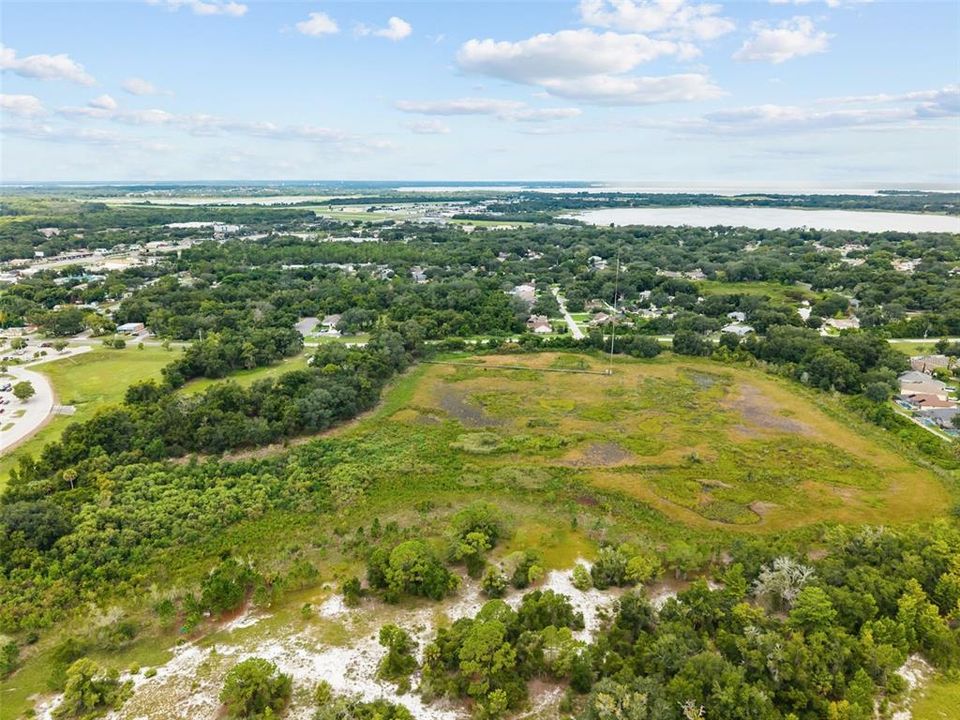 En Venta: $1,950,000 (9.54 acres)