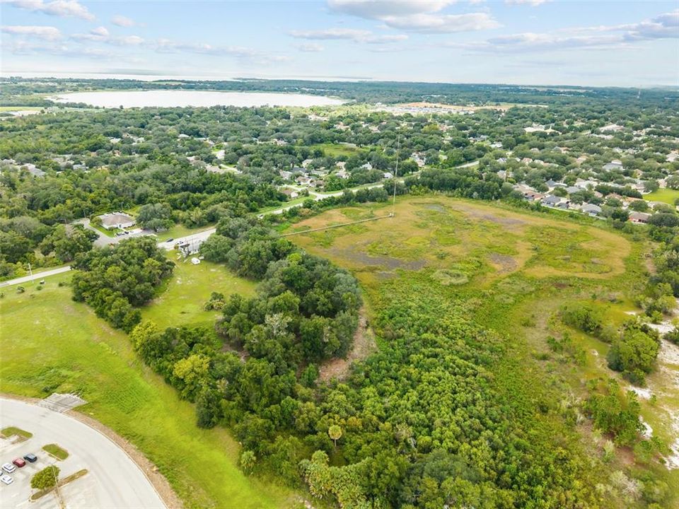 En Venta: $1,950,000 (9.54 acres)