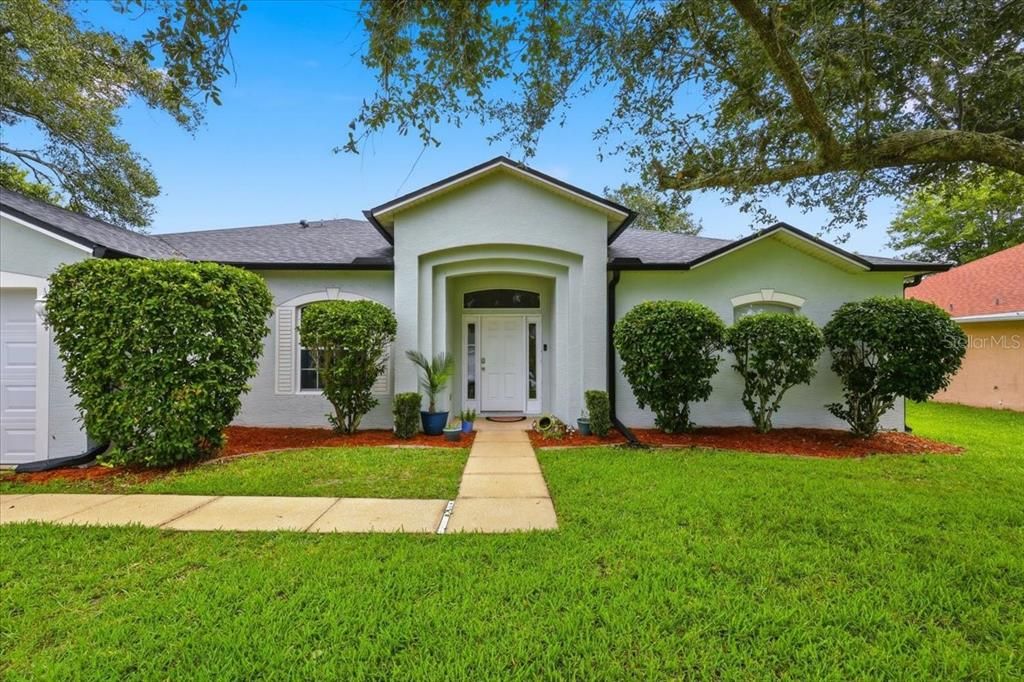For Sale: $375,000 (4 beds, 2 baths, 2340 Square Feet)