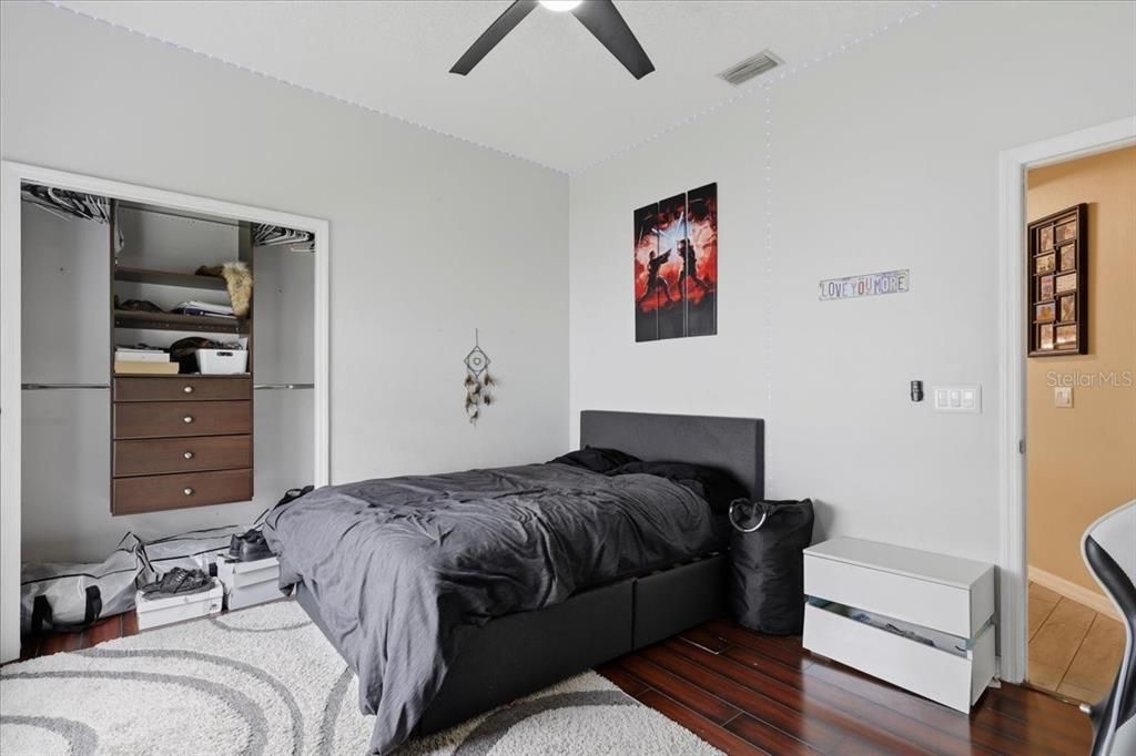 For Sale: $375,000 (4 beds, 2 baths, 2340 Square Feet)