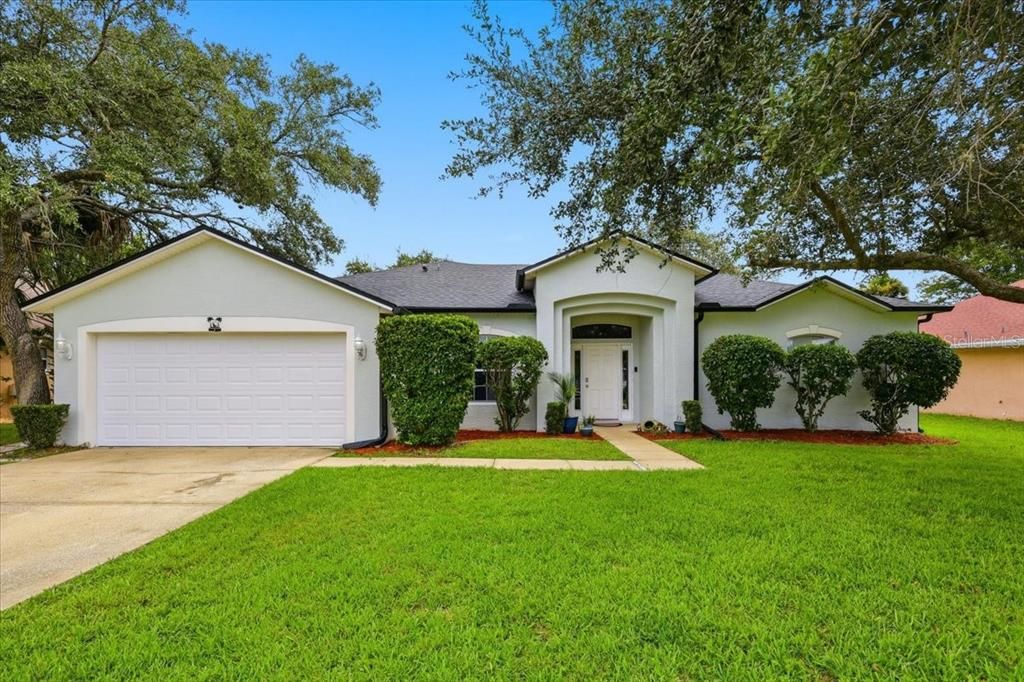 For Sale: $375,000 (4 beds, 2 baths, 2340 Square Feet)