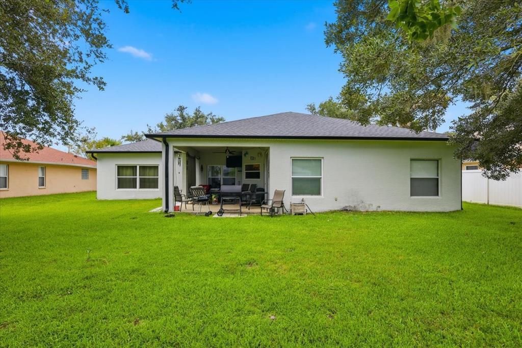For Sale: $375,000 (4 beds, 2 baths, 2340 Square Feet)