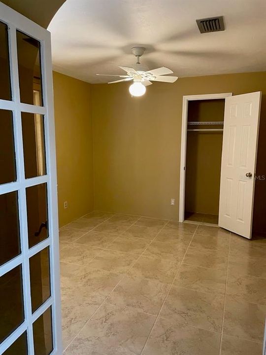 В аренду: $1,850 (2 спален, 2 ванн, 1210 Квадратных фут)