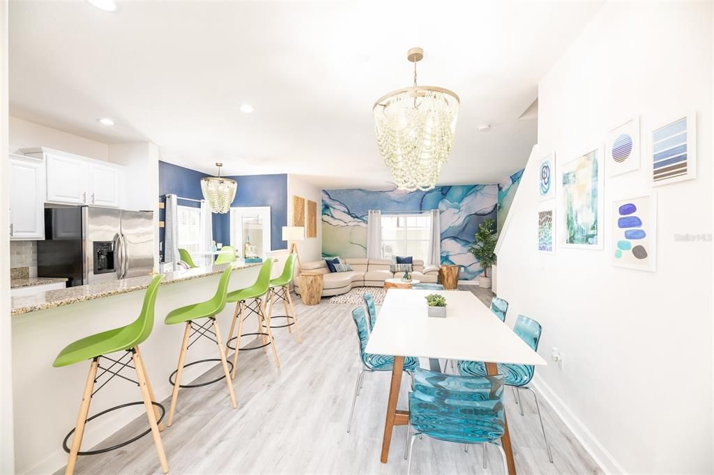 En Venta: $490,000 (5 camas, 4 baños, 2024 Pies cuadrados)