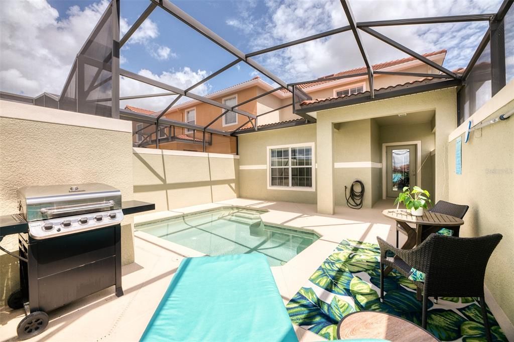 En Venta: $490,000 (5 camas, 4 baños, 2024 Pies cuadrados)