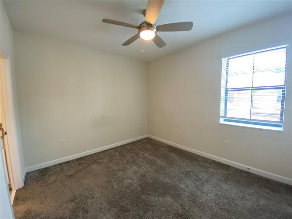 En Renta: $2,499 (4 camas, 3 baños, 2156 Pies cuadrados)