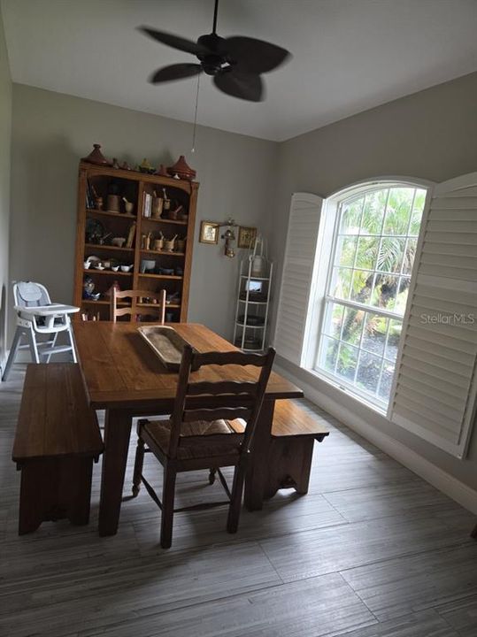 En Venta: $474,999 (3 camas, 2 baños, 1576 Pies cuadrados)