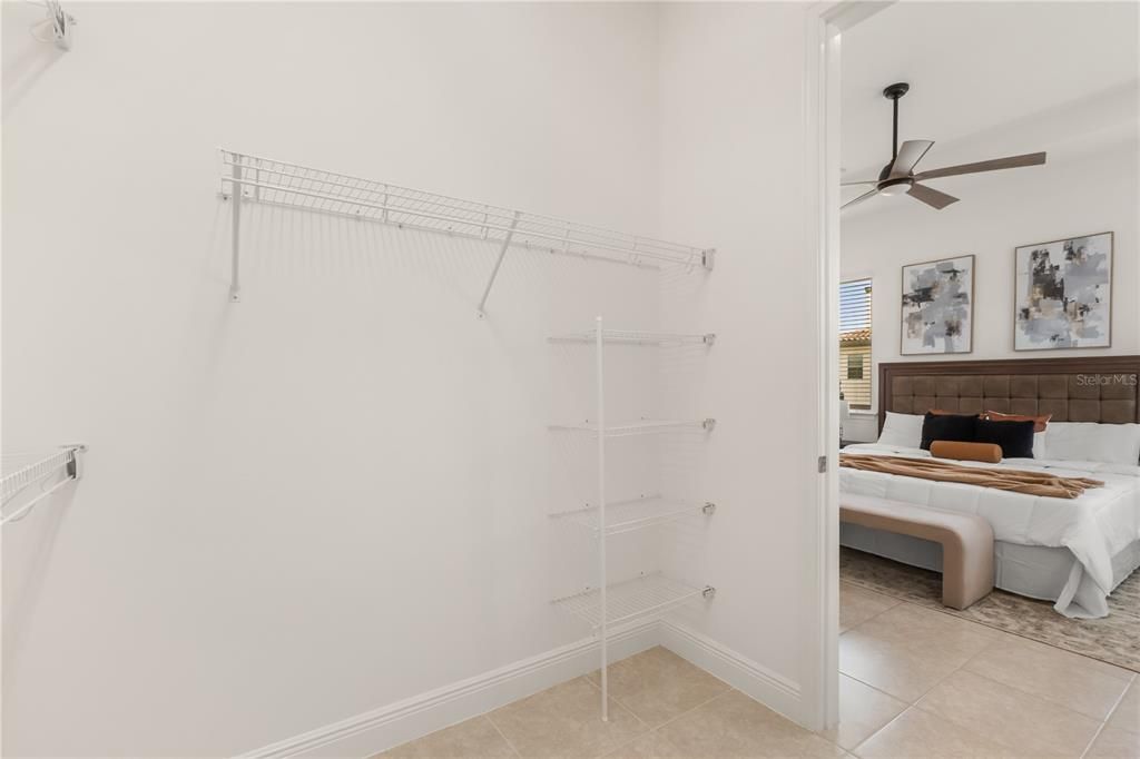En Venta: $425,000 (3 camas, 2 baños, 1708 Pies cuadrados)