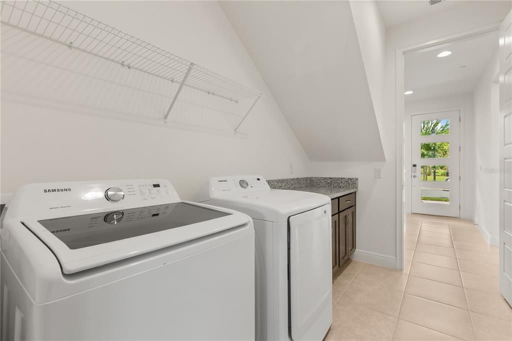 En Venta: $425,000 (3 camas, 2 baños, 1708 Pies cuadrados)