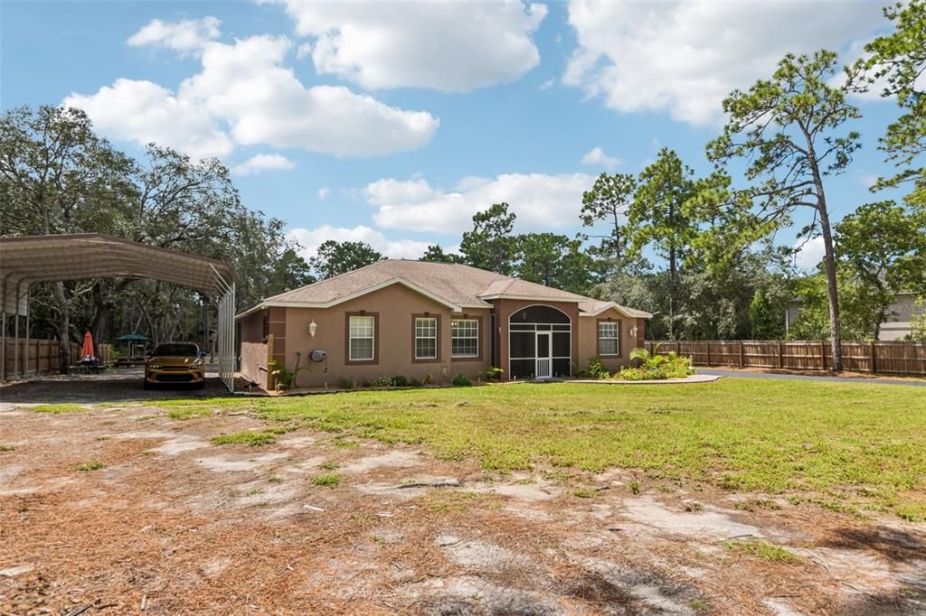 For Sale: $600,000 (4 beds, 3 baths, 2452 Square Feet)