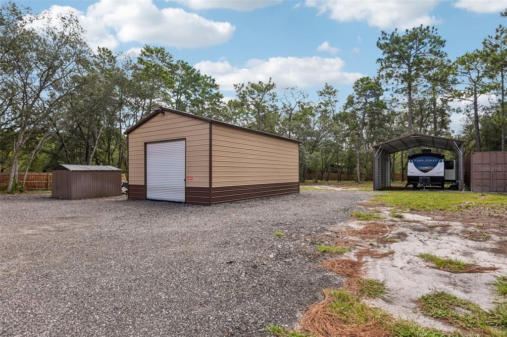 For Sale: $600,000 (4 beds, 3 baths, 2452 Square Feet)