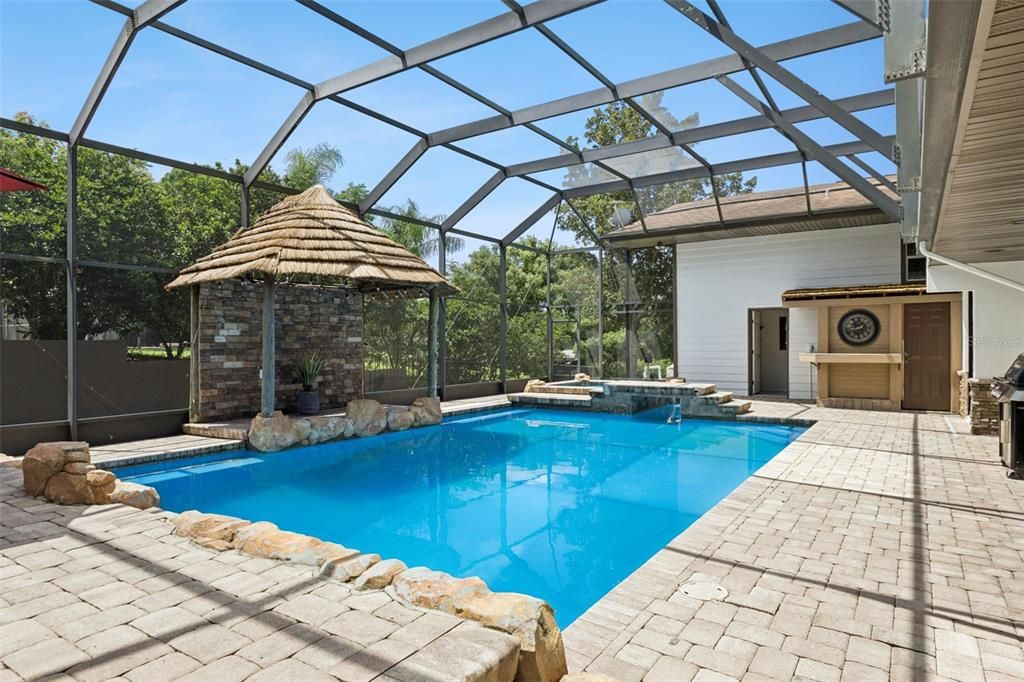 En Venta: $899,000 (5 camas, 3 baños, 5194 Pies cuadrados)