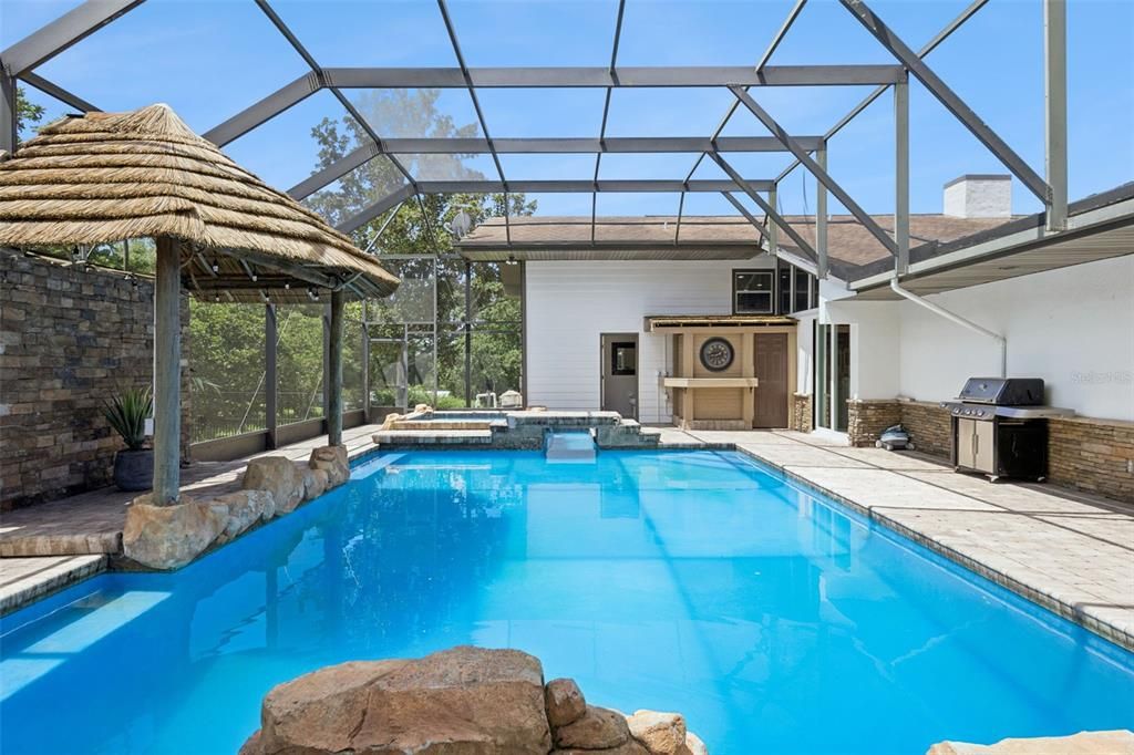 En Venta: $899,000 (5 camas, 3 baños, 5194 Pies cuadrados)