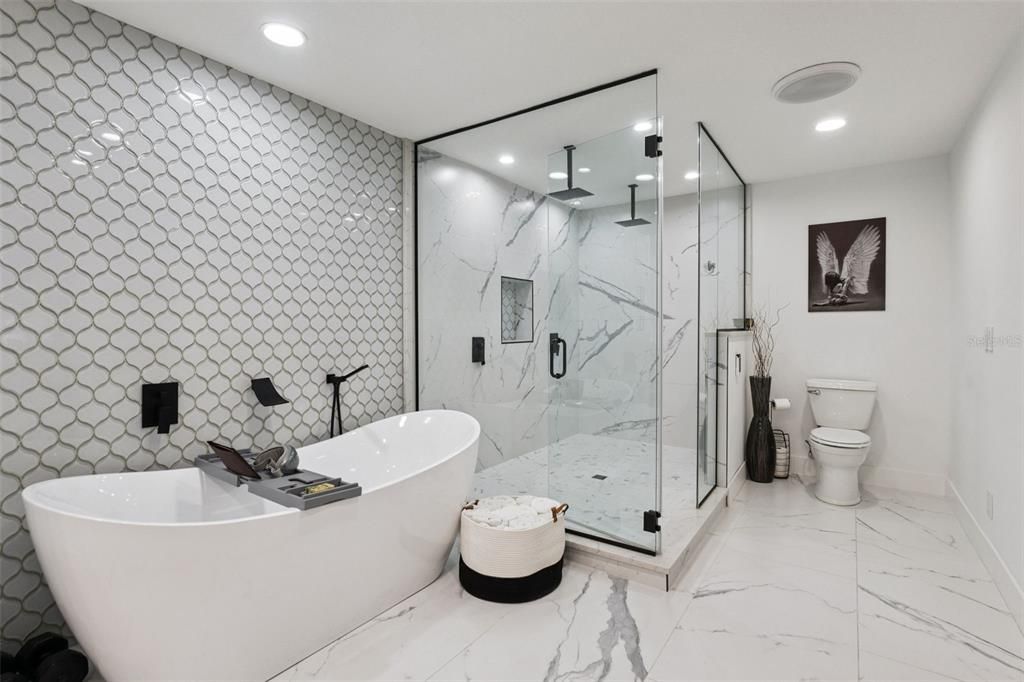 En Venta: $899,000 (5 camas, 3 baños, 5194 Pies cuadrados)