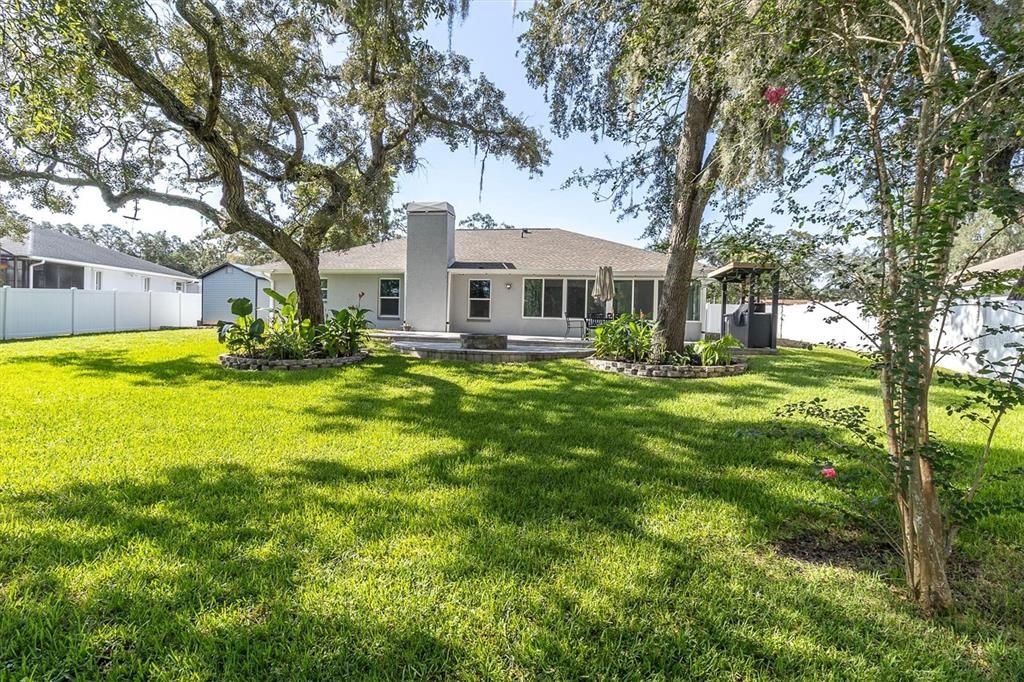 For Sale: $415,000 (3 beds, 2 baths, 1743 Square Feet)