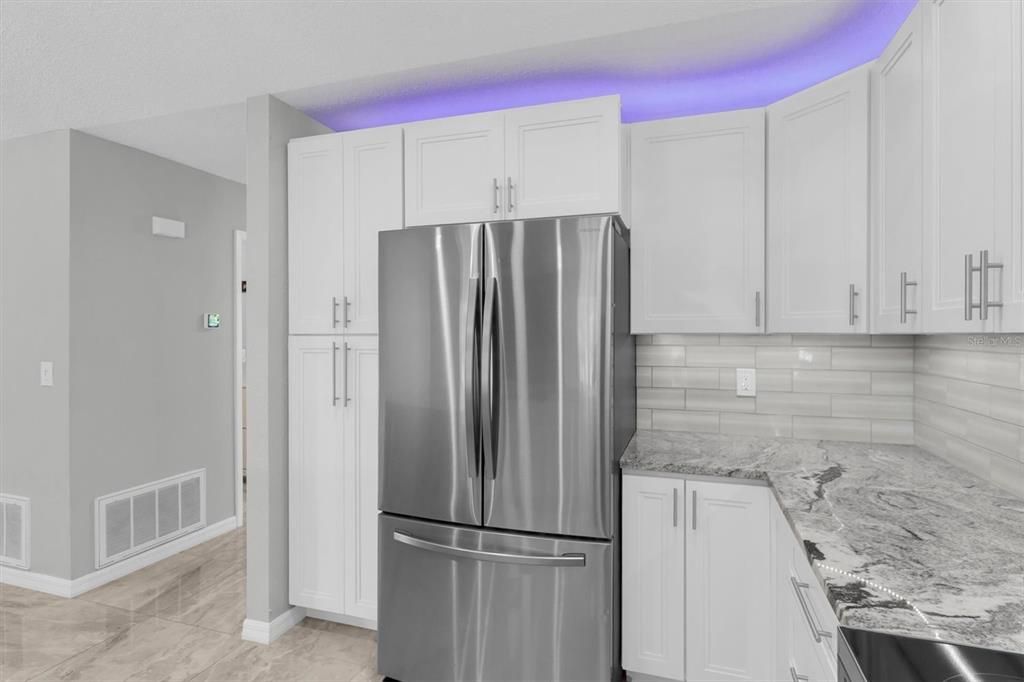 For Sale: $415,000 (3 beds, 2 baths, 1743 Square Feet)