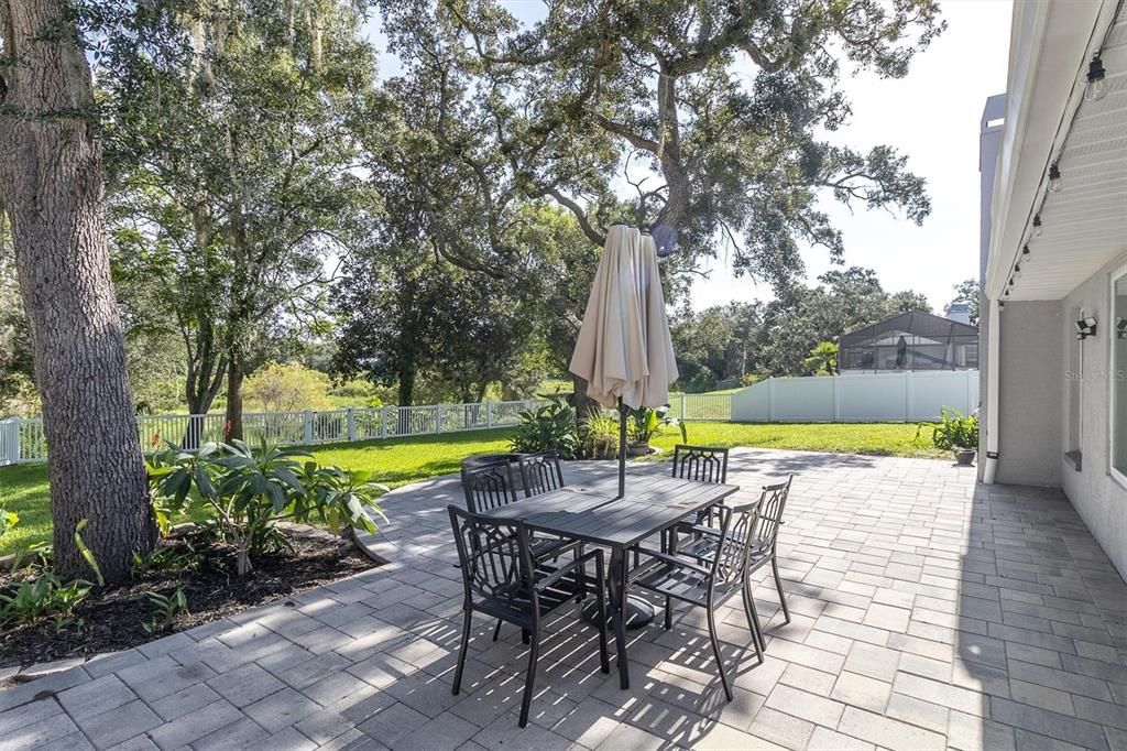 For Sale: $415,000 (3 beds, 2 baths, 1743 Square Feet)