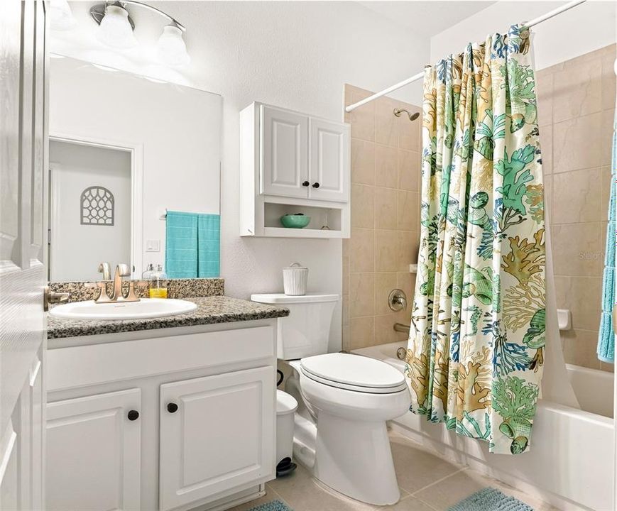 For Sale: $369,000 (3 beds, 2 baths, 1595 Square Feet)