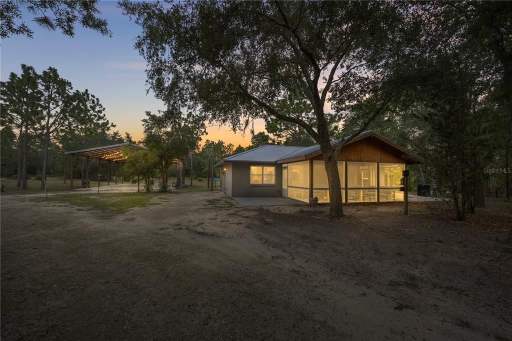 En Venta: $469,900 (2 camas, 2 baños, 1008 Pies cuadrados)