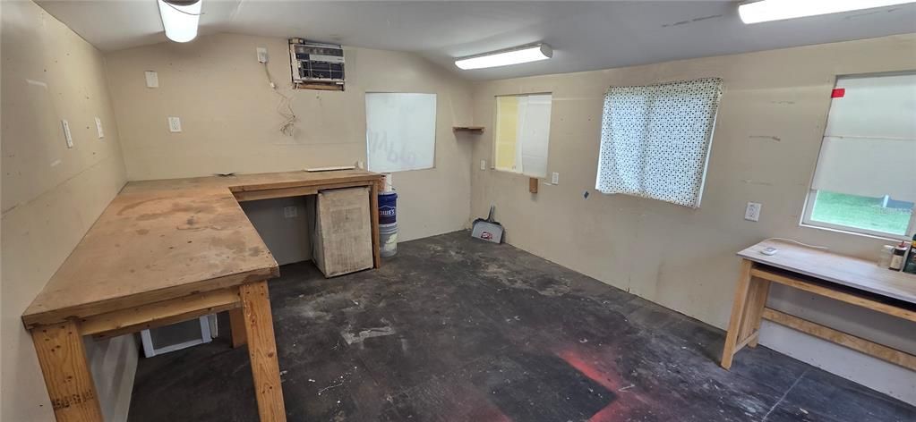 For Sale: $560,000 (4 beds, 2 baths, 1801 Square Feet)