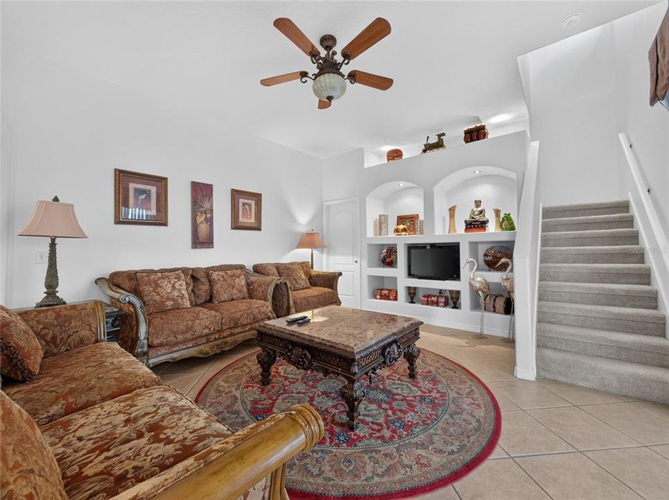 En Venta: $525,000 (6 camas, 5 baños, 3283 Pies cuadrados)