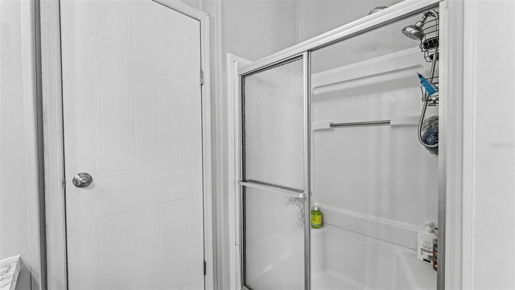 На продажу: $355,000 (3 спален, 2 ванн, 1836 Квадратных фут)