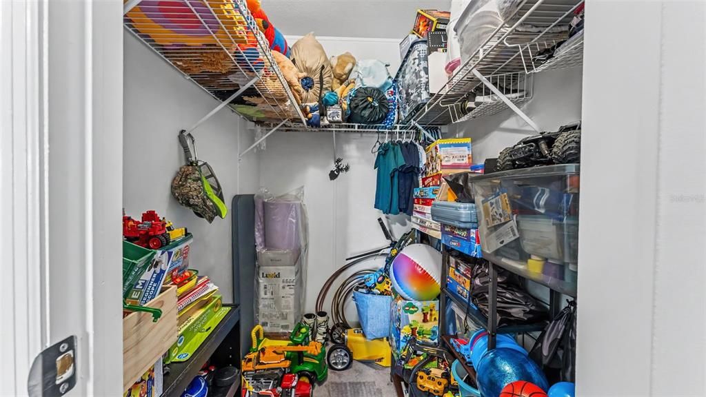На продажу: $355,000 (3 спален, 2 ванн, 1836 Квадратных фут)