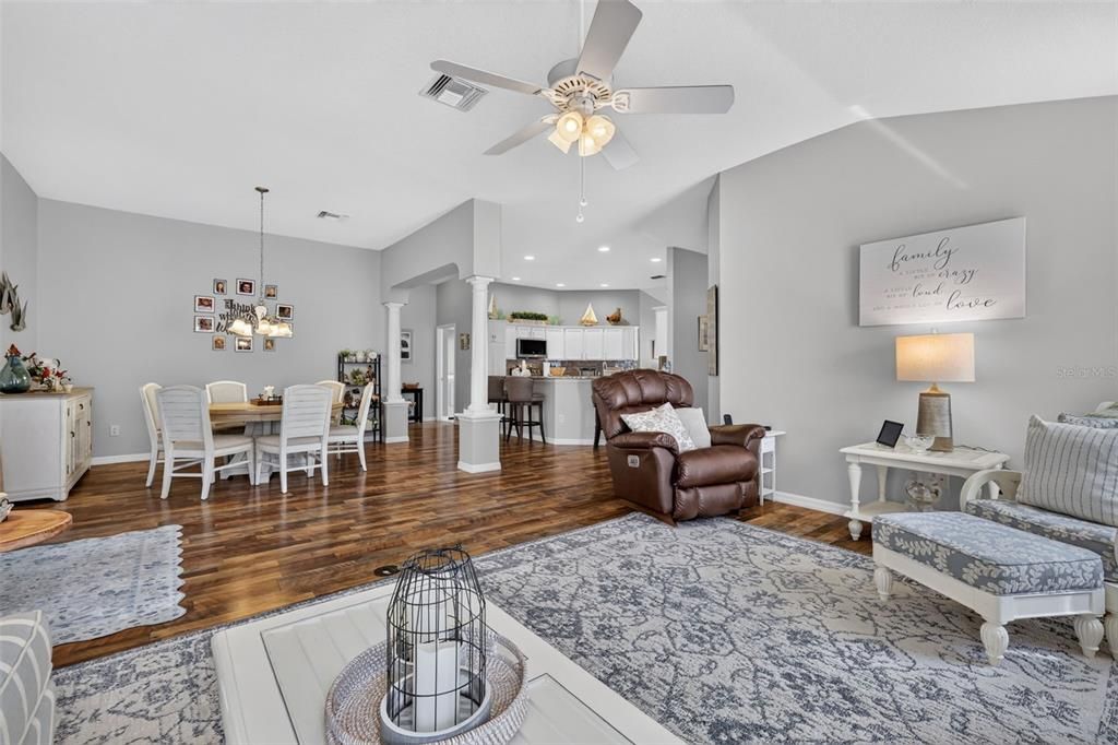 For Sale: $479,000 (3 beds, 2 baths, 2006 Square Feet)