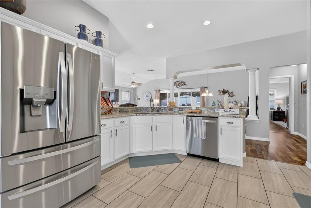 For Sale: $479,000 (3 beds, 2 baths, 2006 Square Feet)