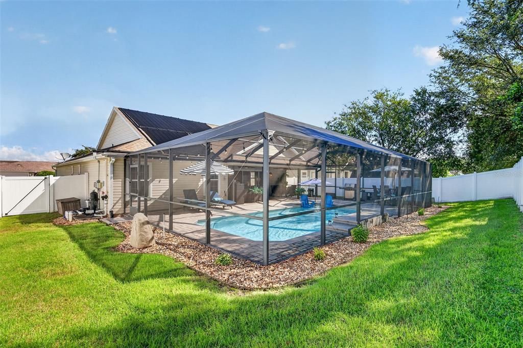For Sale: $479,000 (3 beds, 2 baths, 2006 Square Feet)