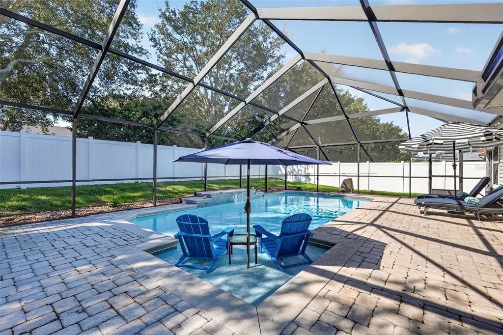 For Sale: $479,000 (3 beds, 2 baths, 2006 Square Feet)