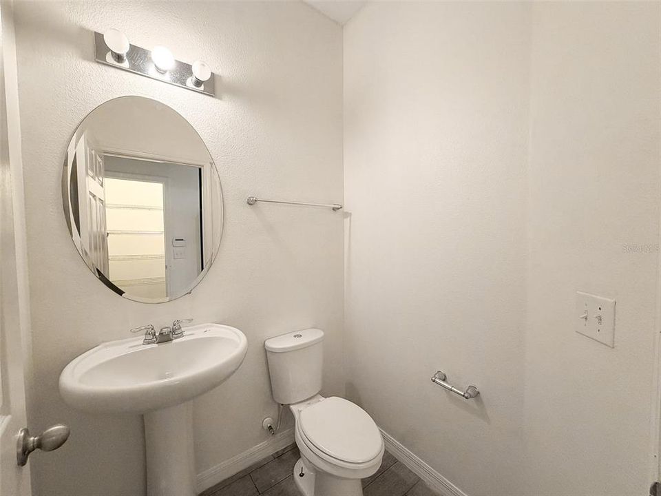 В аренду: $2,950 (4 спален, 2 ванн, 2092 Квадратных фут)