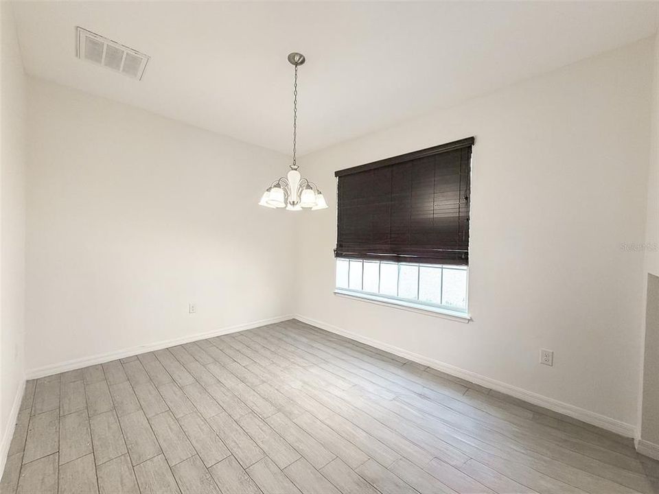 В аренду: $2,950 (4 спален, 2 ванн, 2092 Квадратных фут)