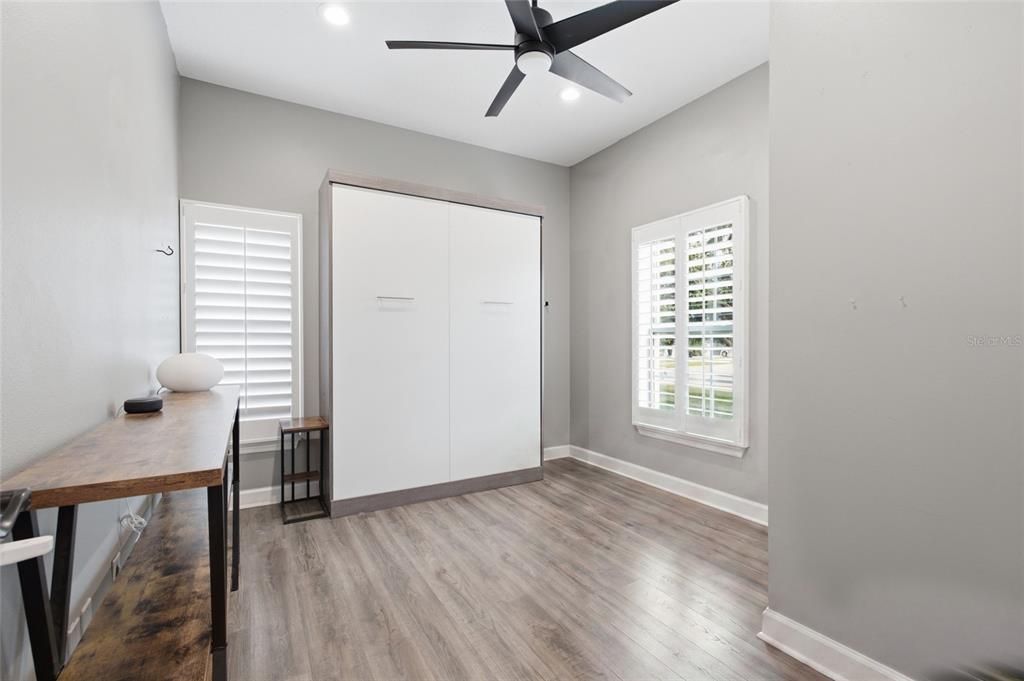 For Sale: $850,000 (5 beds, 3 baths, 2904 Square Feet)