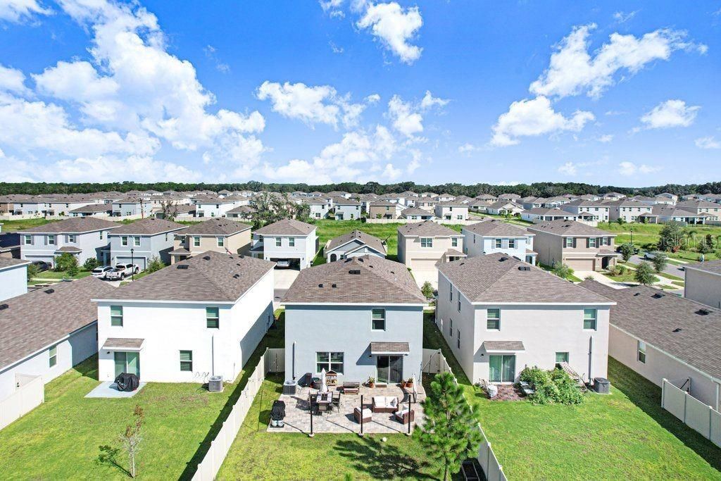 待售: $395,000 (4 贝兹, 2 浴室, 2260 平方英尺)