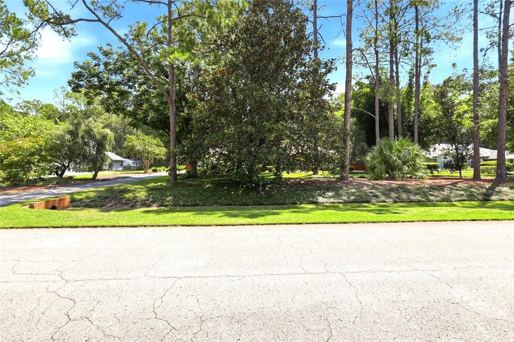 For Sale: $719,000 (4 beds, 3 baths, 2696 Square Feet)
