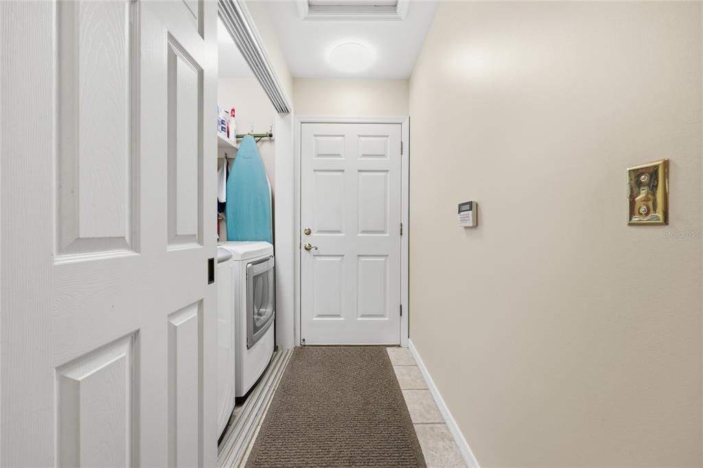 For Sale: $719,000 (4 beds, 3 baths, 2696 Square Feet)