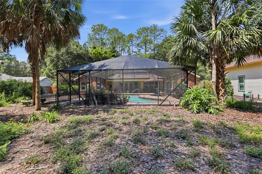 For Sale: $719,000 (4 beds, 3 baths, 2696 Square Feet)