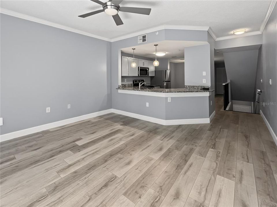 В аренду: $1,595 (1 спален, 1 ванн, 1032 Квадратных фут)