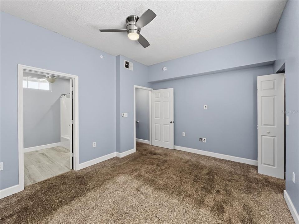 В аренду: $1,595 (1 спален, 1 ванн, 1032 Квадратных фут)