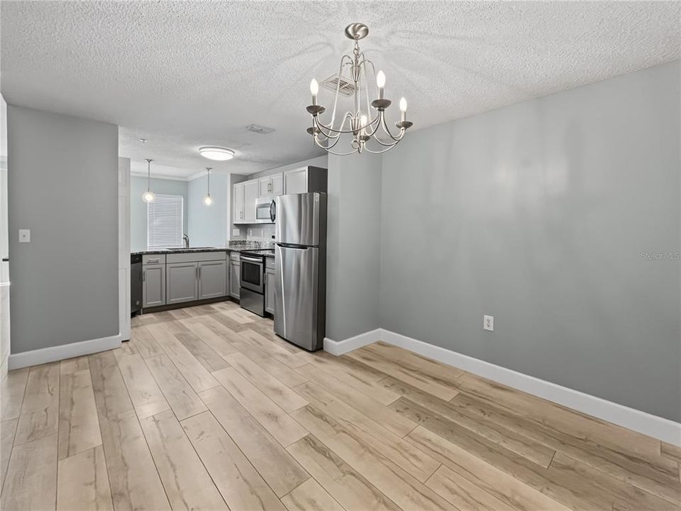 В аренду: $1,595 (1 спален, 1 ванн, 1032 Квадратных фут)