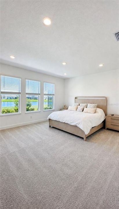For Rent: $4,500 (5 beds, 4 baths, 3053 Square Feet)