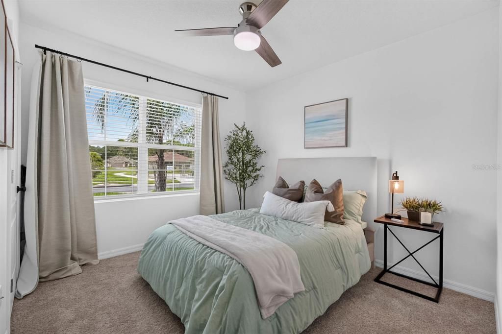 For Sale: $400,000 (4 beds, 2 baths, 1836 Square Feet)