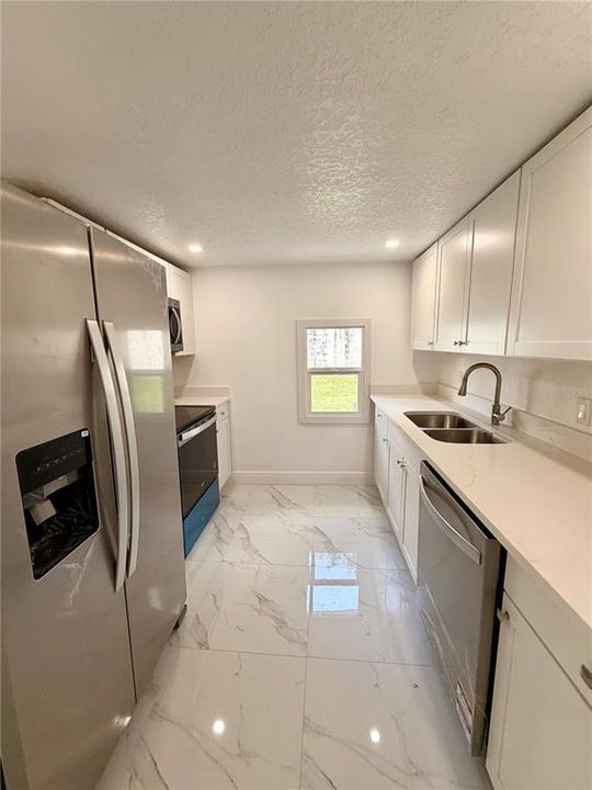 En Venta: $269,900 (3 camas, 1 baños, 849 Pies cuadrados)