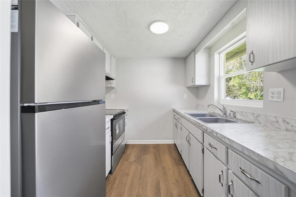 En Venta: $159,900 (2 camas, 1 baños, 675 Pies cuadrados)