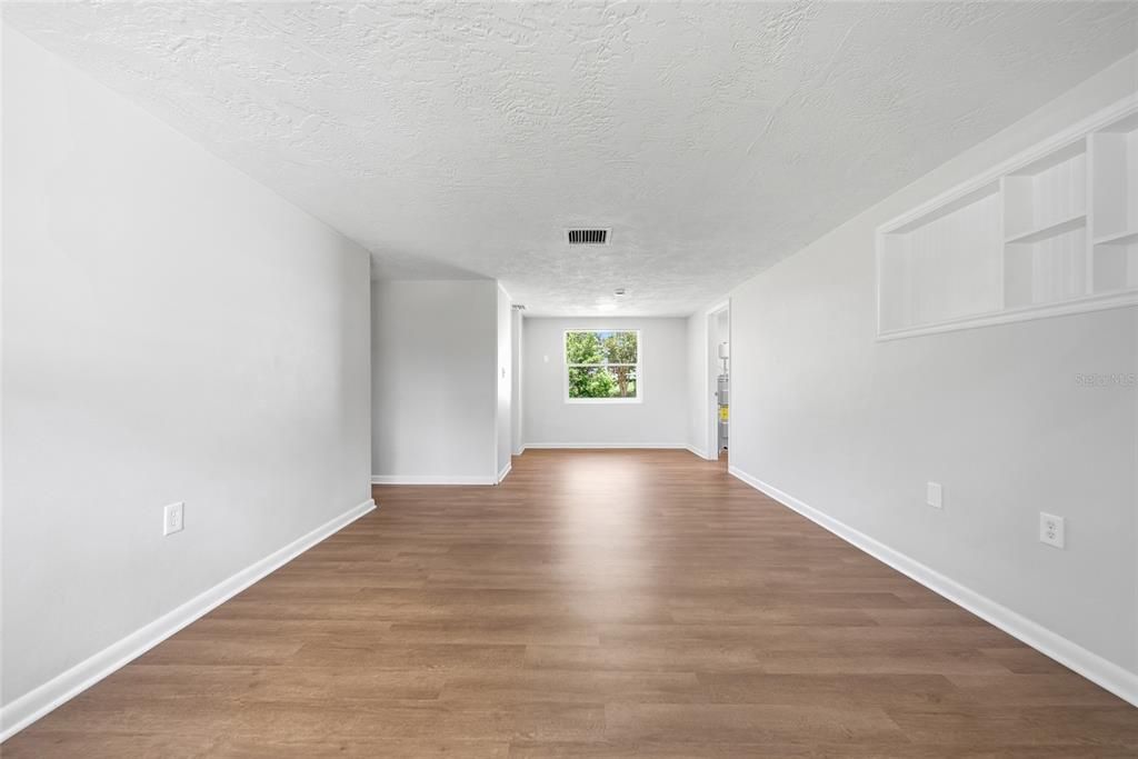 En Venta: $159,900 (2 camas, 1 baños, 675 Pies cuadrados)